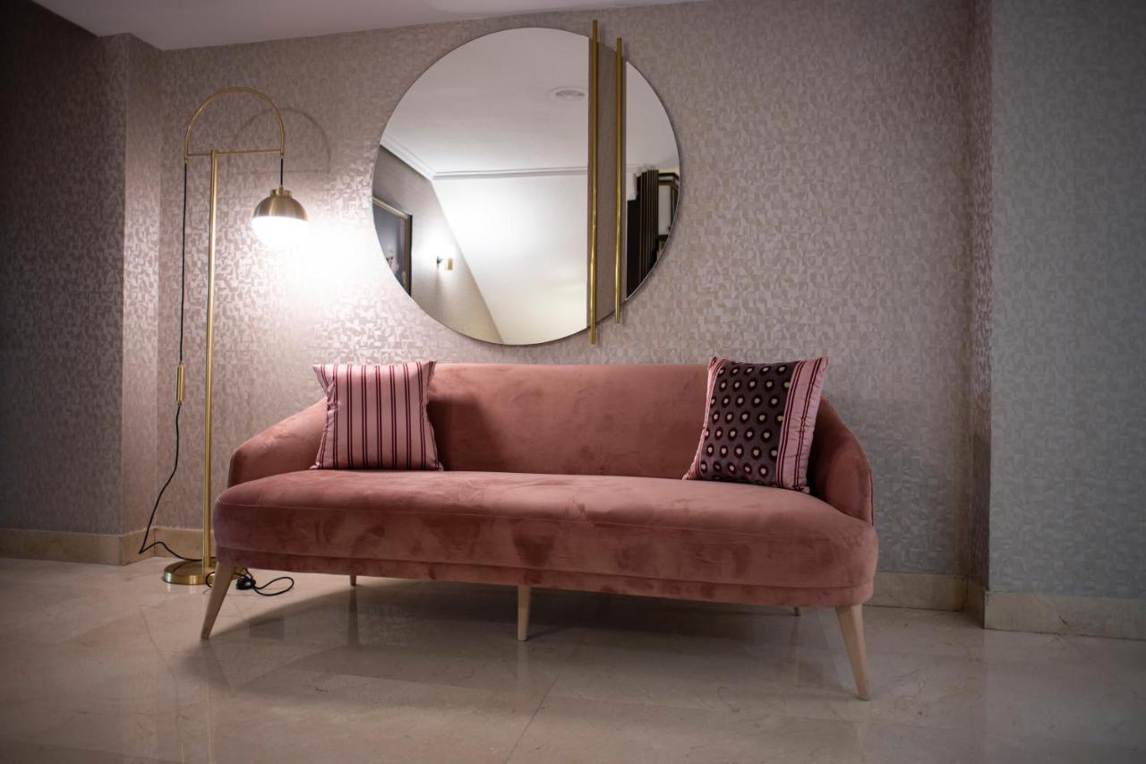 Hotel Los Bracos Logroño Esterno foto