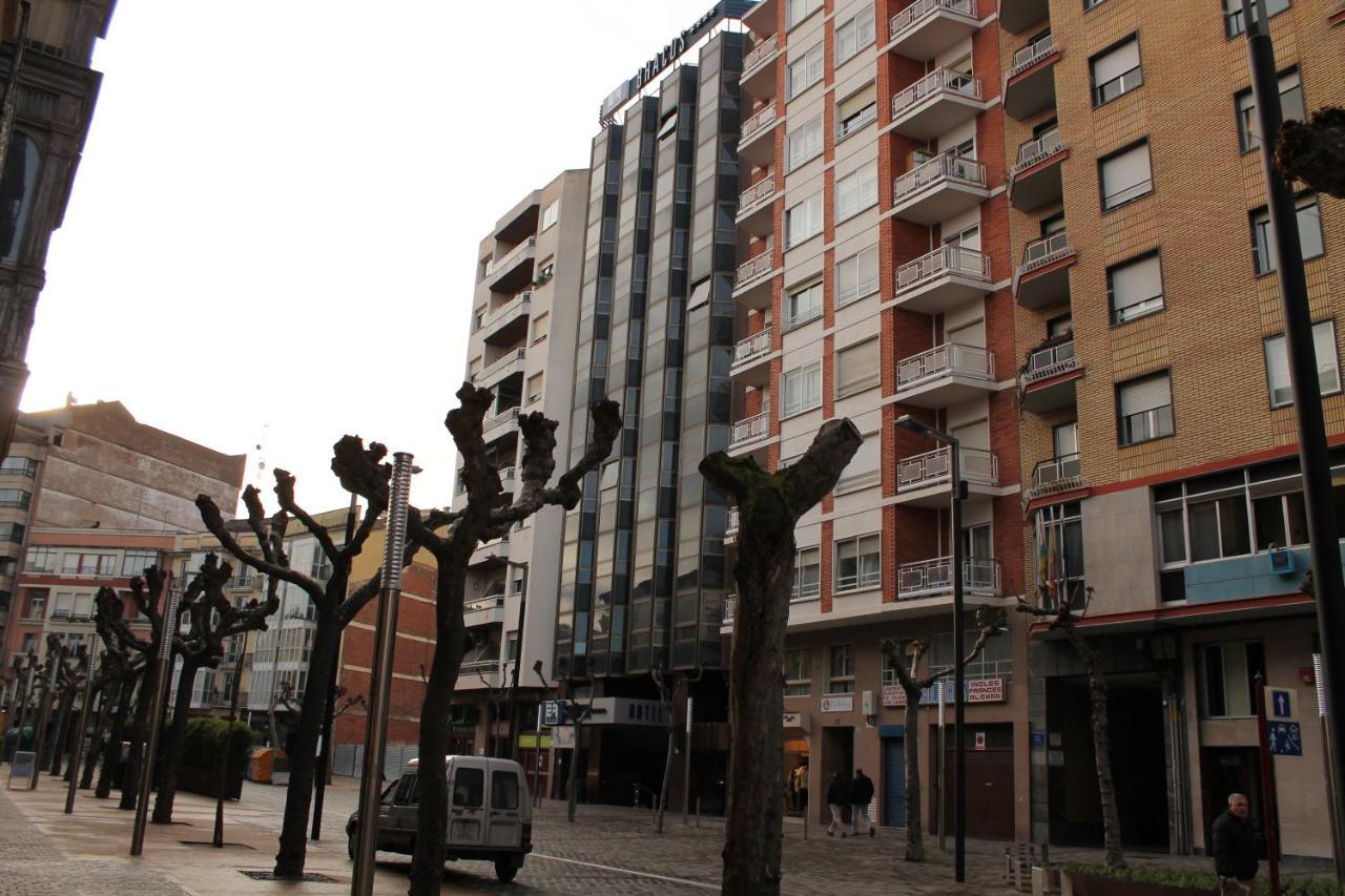 Hotel Los Bracos Logroño Esterno foto