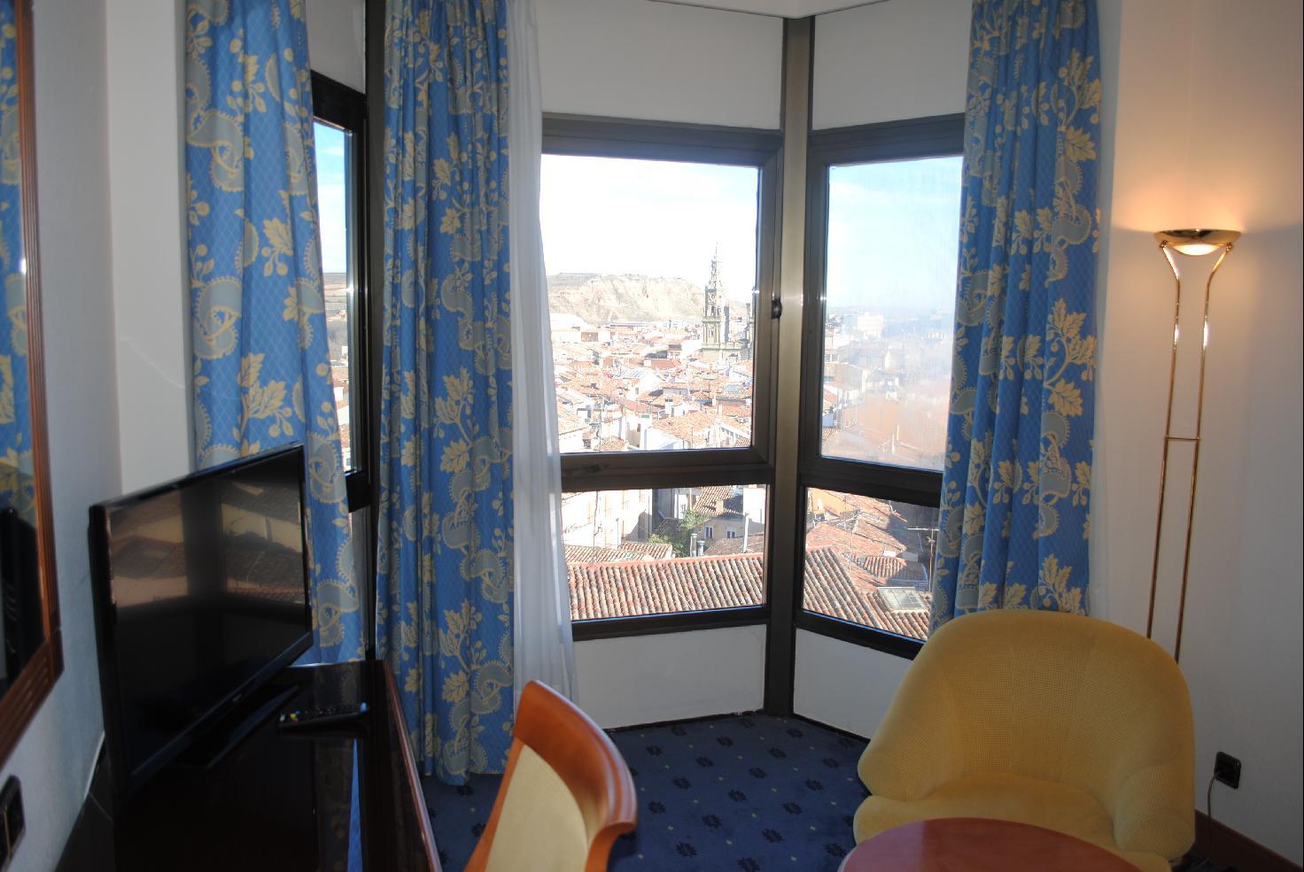 Hotel Los Bracos Logroño Esterno foto