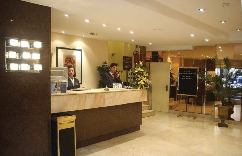 Hotel Los Bracos Logroño Esterno foto
