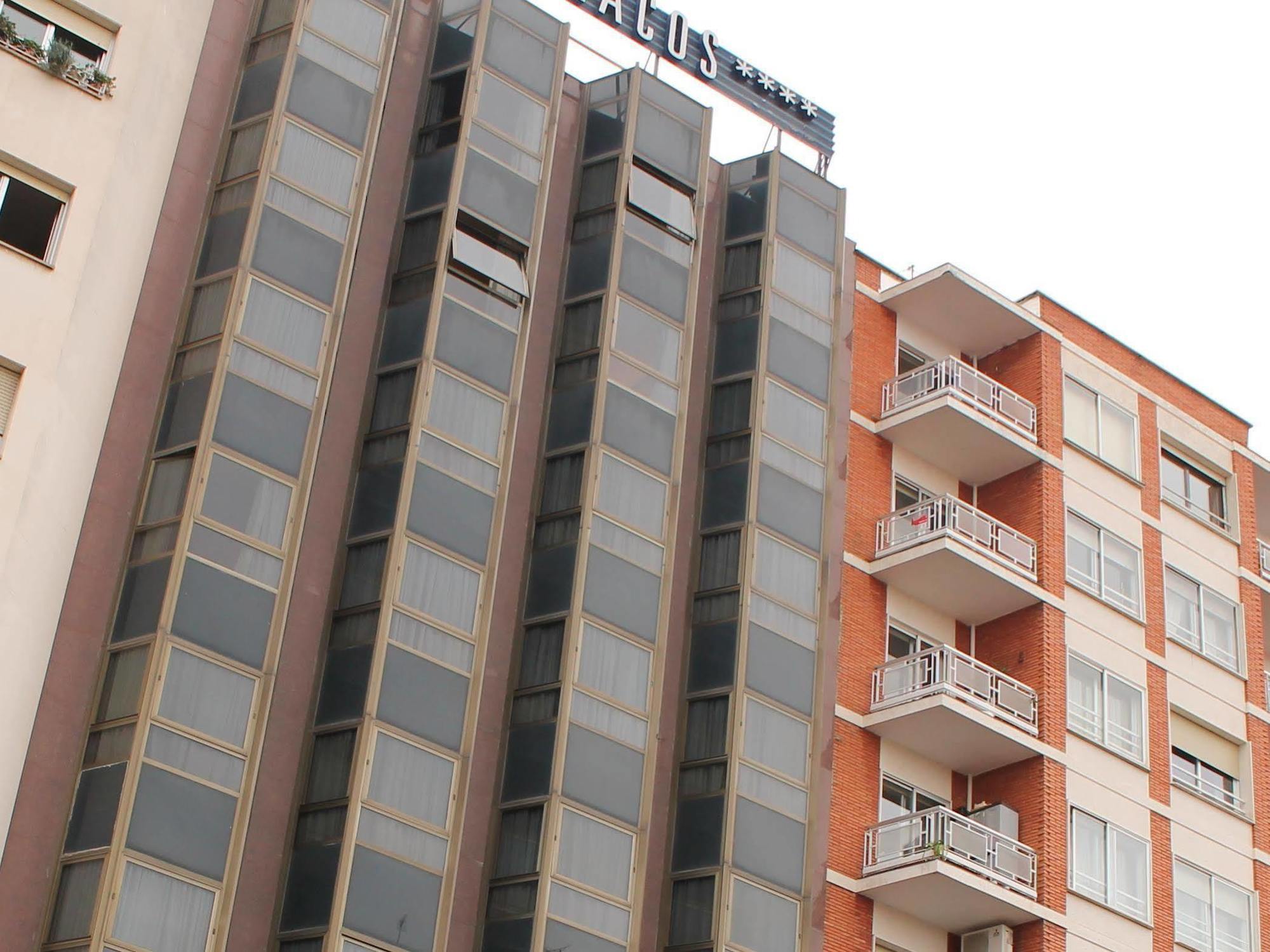 Hotel Los Bracos Logroño Esterno foto